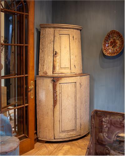 Amorphous - Swedish Corner Cabinet in natural patina
