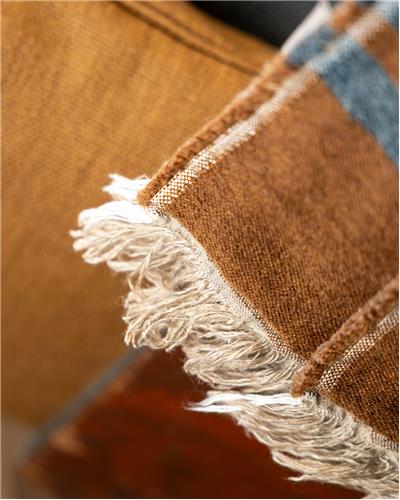 Amorphous - Wollen Plaid in aarde tinten