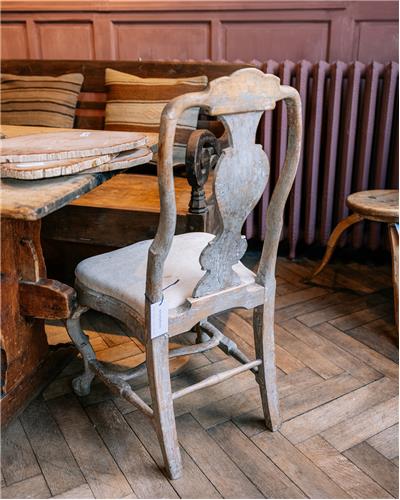 Amorphous - Swedish Chair