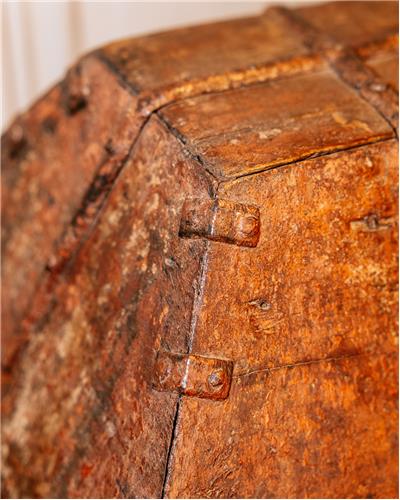 Amorphous - Wooden Chest