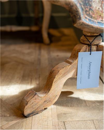 Amorphous - Barok Table