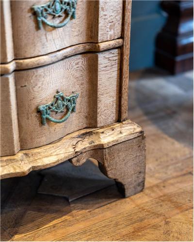 Amorphous - Chest of Drawers