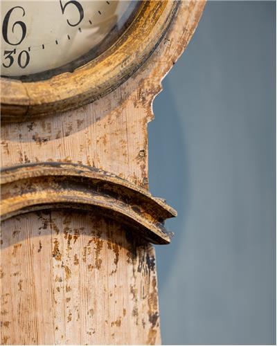 Amorphous - Mora Clock