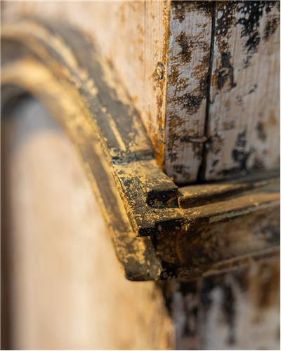 Amorphous - Mora Clock