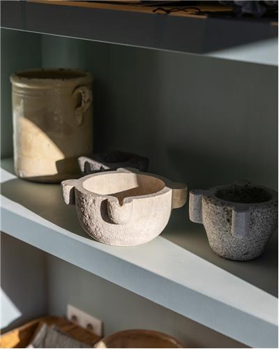 Amorphous - Frans Vijzel in Zandsteen