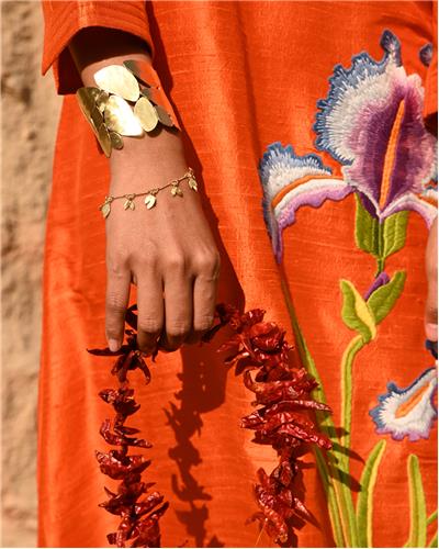 Amorphous - Christine Bekaert